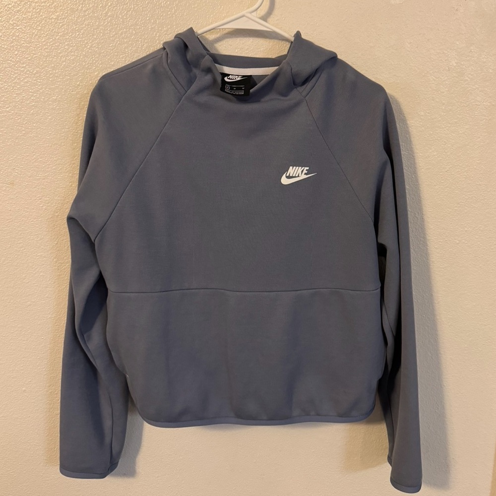 Nike Sportswear Tech
Fleece
Women's Pullover Hoodie